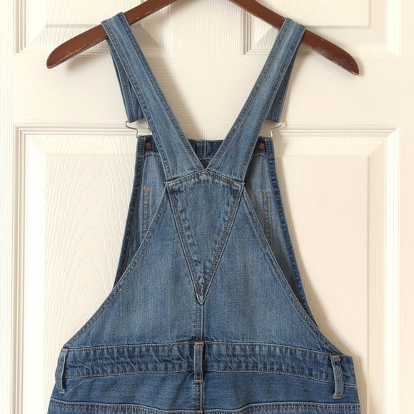 American Eagle Classic Medium Wash Distressed Cut Off Denim Short Bib Overalls S - Picture 13 of 15